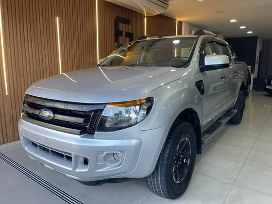 FORD RANGER 2.2 XL 4X4 CD 16V DIESEL 4P MANUAL FORD RANGER 2.2 XL 4X4 CD 16V DIESEL 4P MANUAL